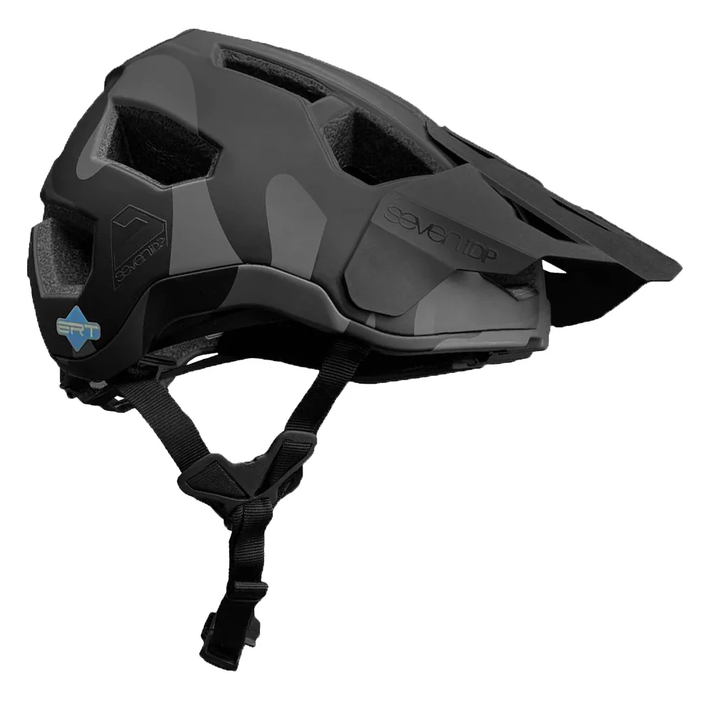 7iDP Project 21 Pro Trail Helmet  Matte Blk Camo XS/S