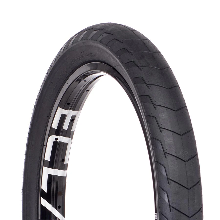 Eclat Decoder 20''x2.40 Wire Clincher 120TPI Black