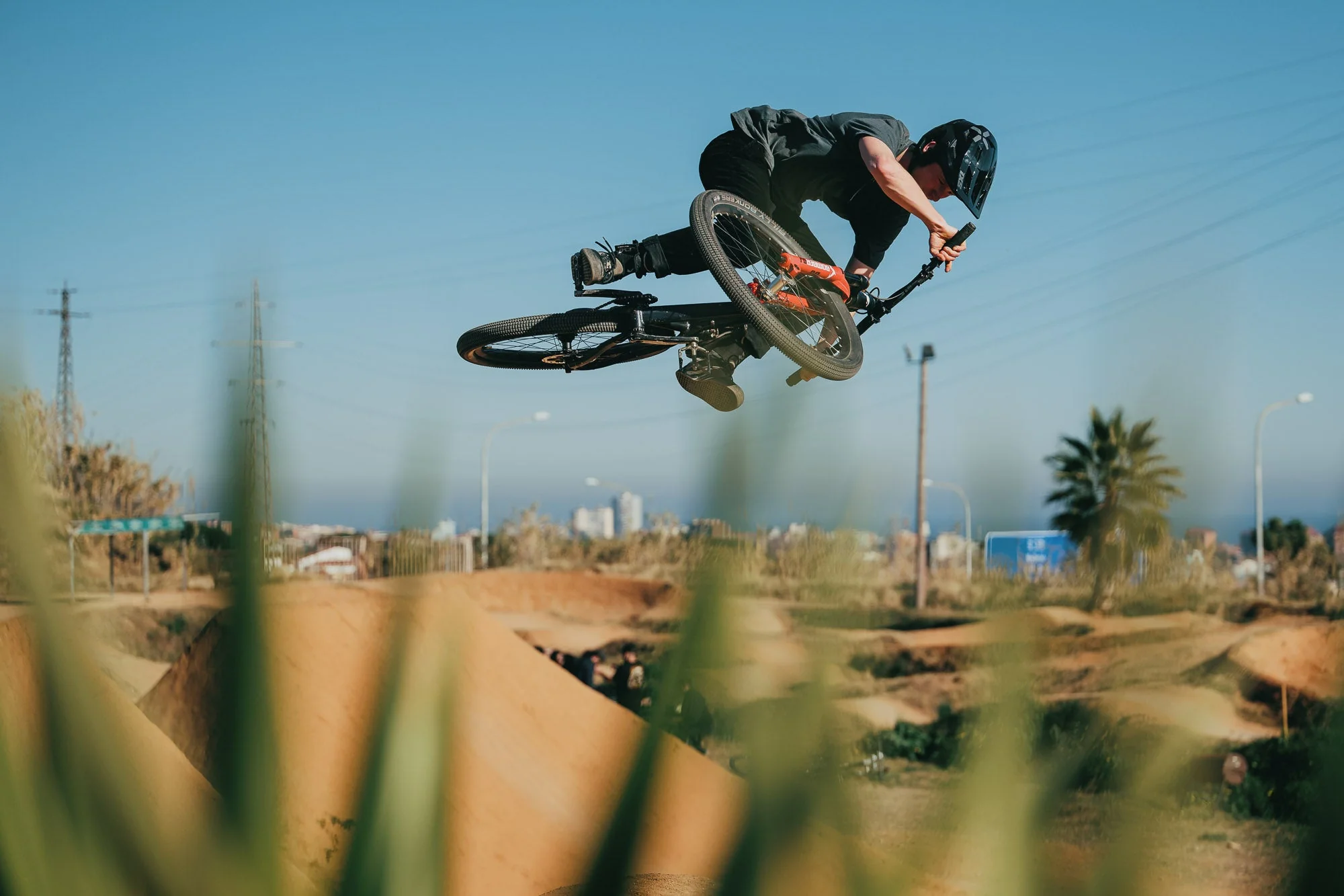 iXS Trigger X MIPS Helmet - Image 17