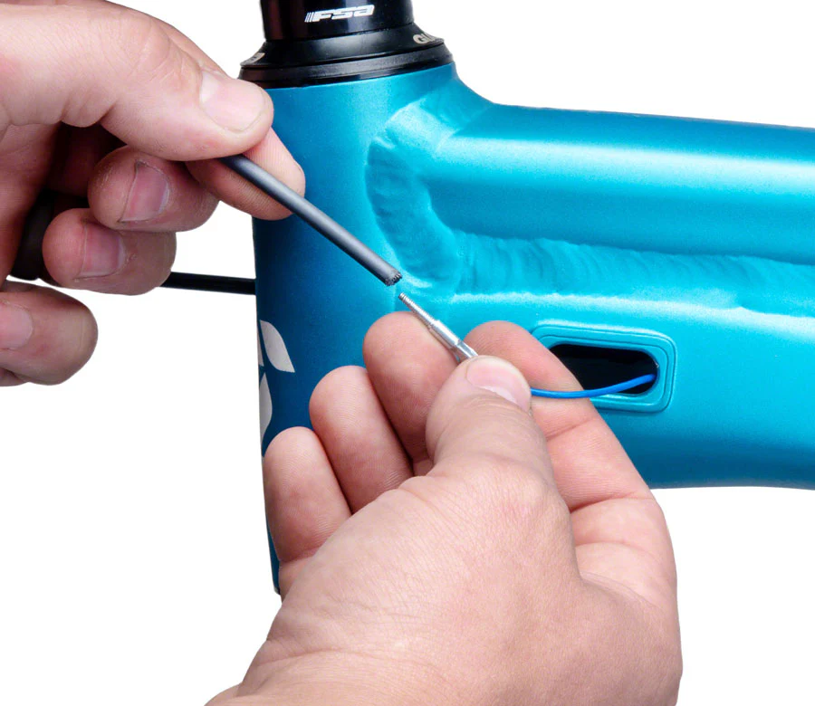 Park Tool IR-1.3 Internal Cable Routing Kit - Image 3