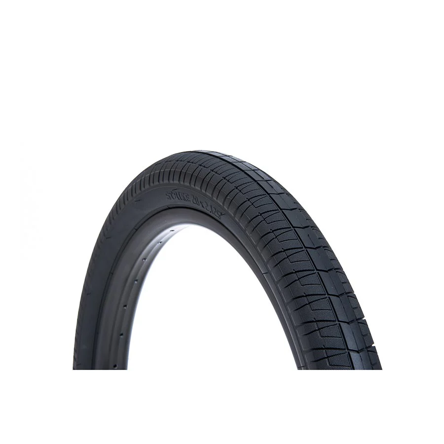 Salt Strike 20''x2.35 Wire Clincher 22TPI Black